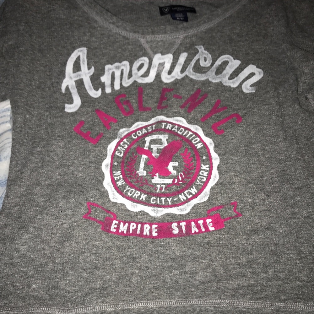 American Eagle shirt 😍